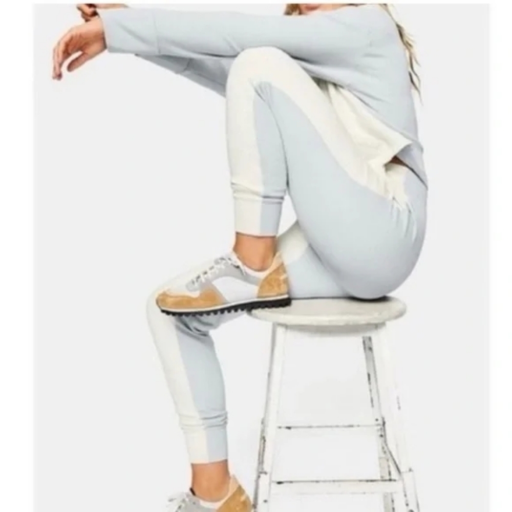 EUC Outdoor Voices Women's All Day Sweatpants Cloud Blue Two-Tone Joggers Size M
